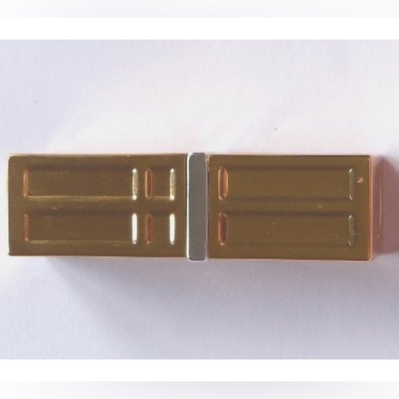 Elizabeth Arden Lipstick - Picture 4 of 5